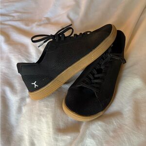 Flux Footwear Trainers - Black and Gum